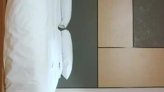 印度夫妇在自制视频中享受乳交和口交
