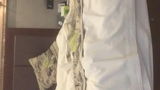 爆乳女神 极品推荐秀人网极品巨乳网红朱可儿最新沙滩魅惑私拍 无内露乳贴 八字奶一晃一晃很诱人 超清4K原版