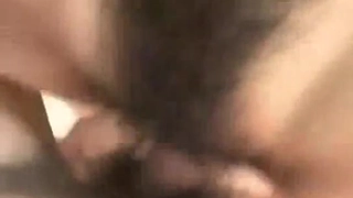 戴上假阳具干得她淫水直流