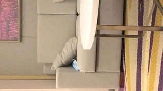 李白 约炮19岁刚下海兼职的大学生 身材瘦小下面粉嫩 刚破处 下面特别紧 几分钟就射了