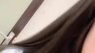 公主独自自慰会话导致奢华的高潮