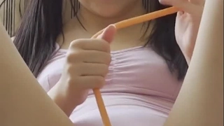 发现弟偷看姐问要不要一起洗 #近亲相奸